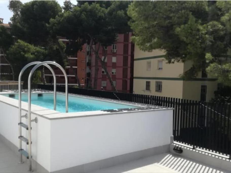 Modern Wave Escape Apartment With Private Parking And Rooftop Pool By Namaste Elite Torremolinos Bagian luar foto